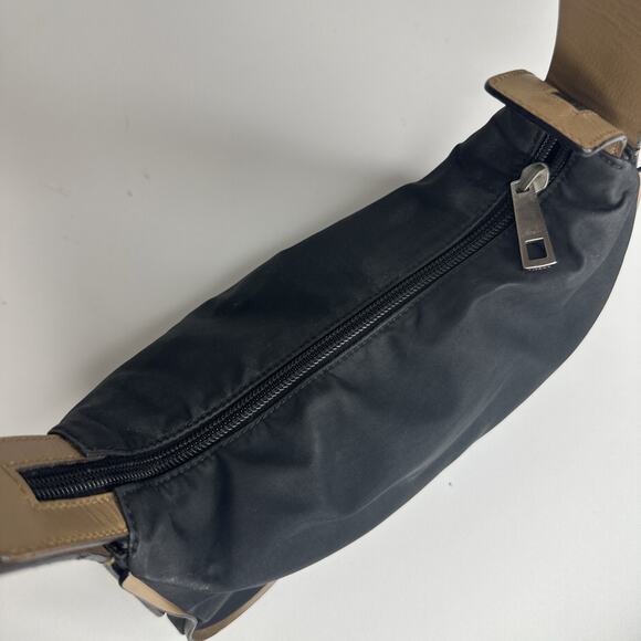 Bally Black/Beige Nylon and Leather Baguette Bag - Picture 11 of 16